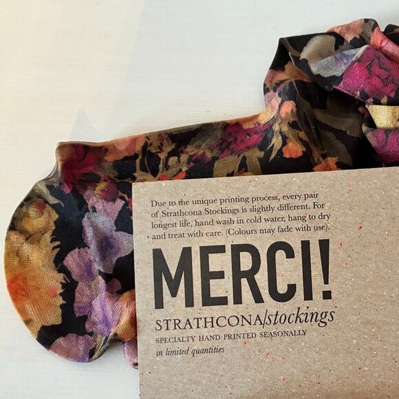 Strathcona Hand Printed Floral Knee High Stockings - New - Picture 8 of 8